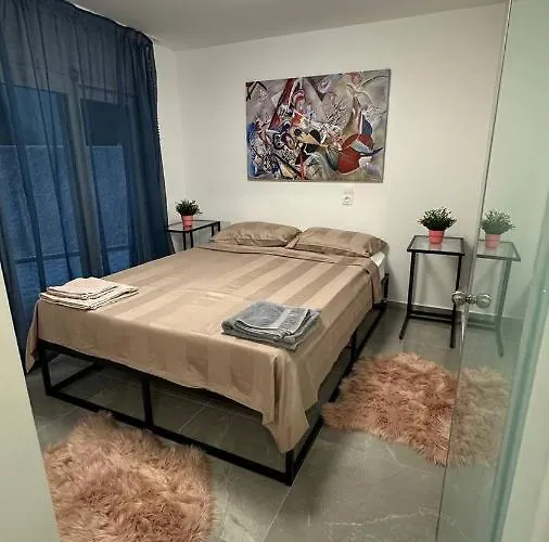 Comfy Studio Near White Tower Апартаменты Салоники